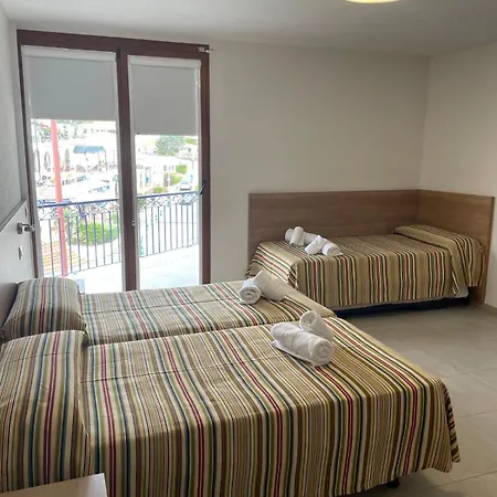 Blason Junior Hotel