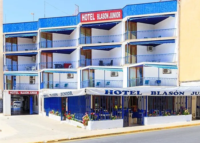 Blason Junior Hotel