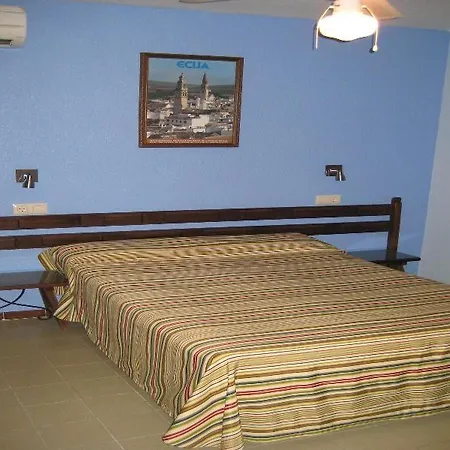 Отель Blason Junior *